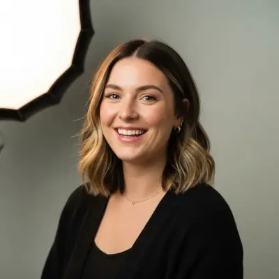 Portrait of Kelly Clipperson